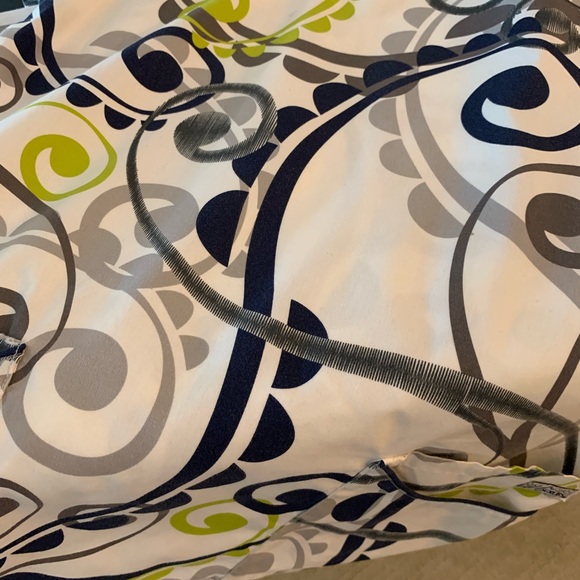 Fresh, crisp and invigorating nursing top from Nursing Advantage - Picture 5 of 6